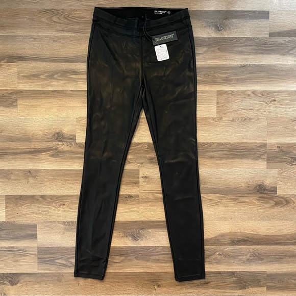 Blank NYC Black Faux Leather Pull On Leggings - Picture 2 of 8